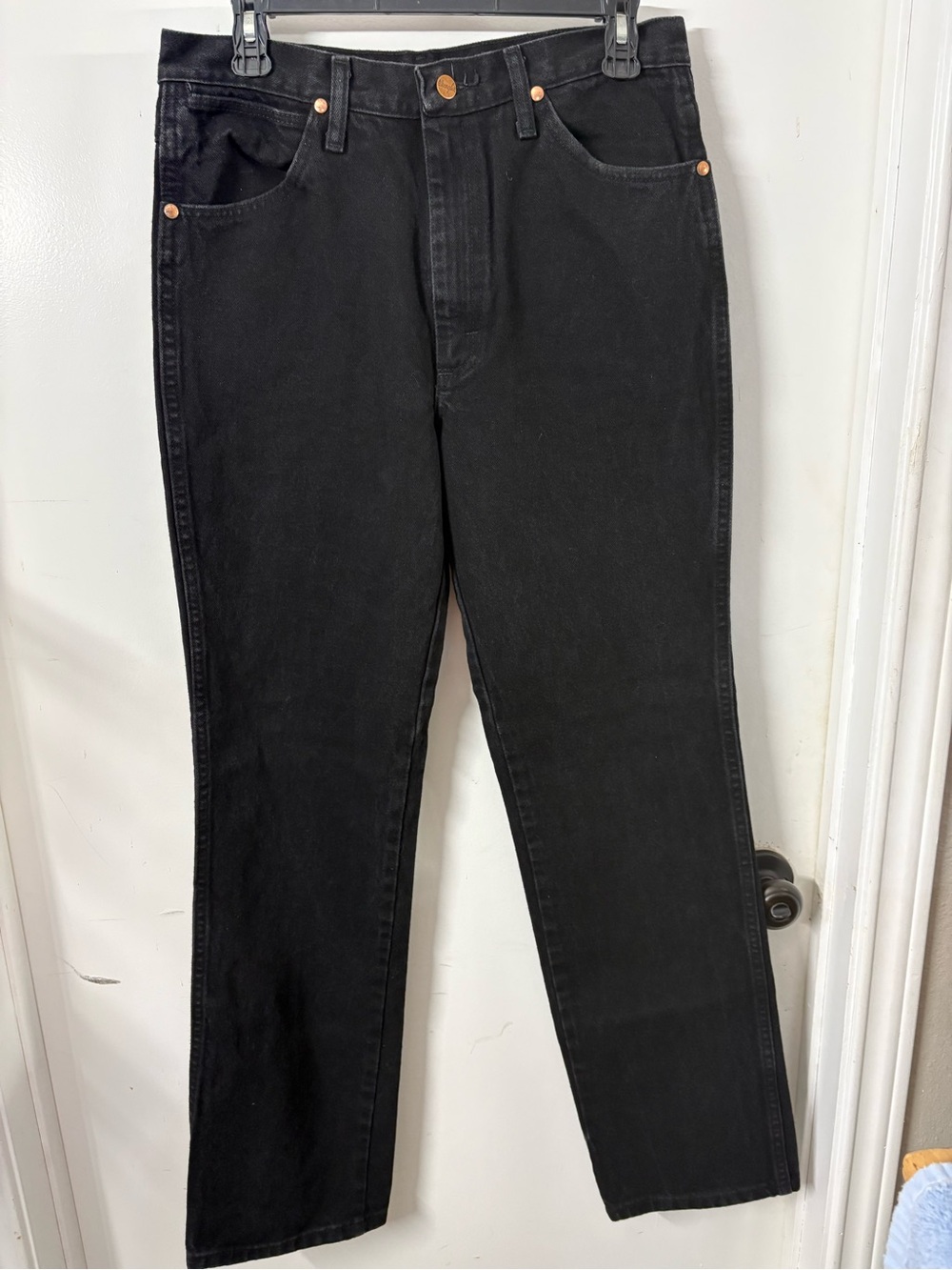 Wrangler Black Cowboy Cut